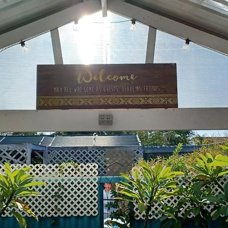 ปาล์ม บีช เบด แอนด์ เบรคฟาสต์ Bed & Breakfast ร็อคกิงแฮม ภายนอก รูปภาพ
